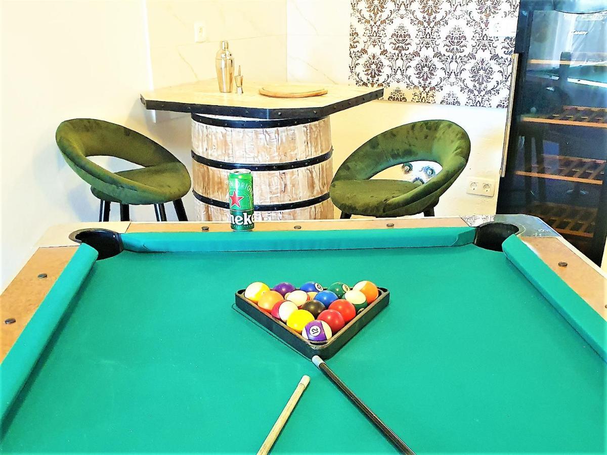 Villa Spark With Heated Pool In Rogoznica Zečevo エクステリア 写真